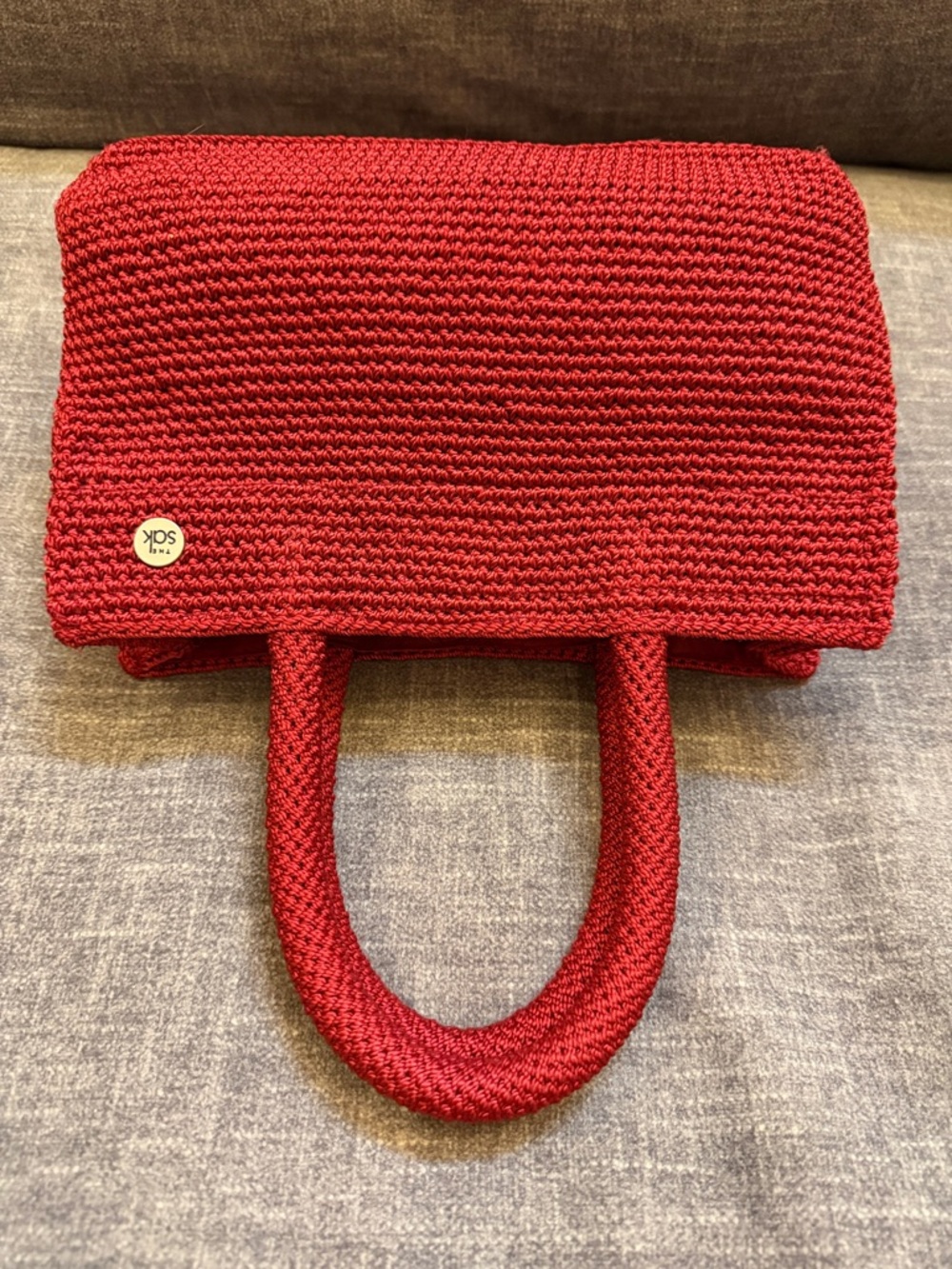 Red Knit Tote Bag with Logo Accent GUC - Picture 4 of 7